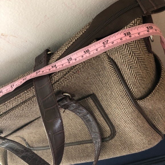 TRAVEL BAG Unisex Medium Size Utility Pocket Shoulder Bag - Picture 11 of 13